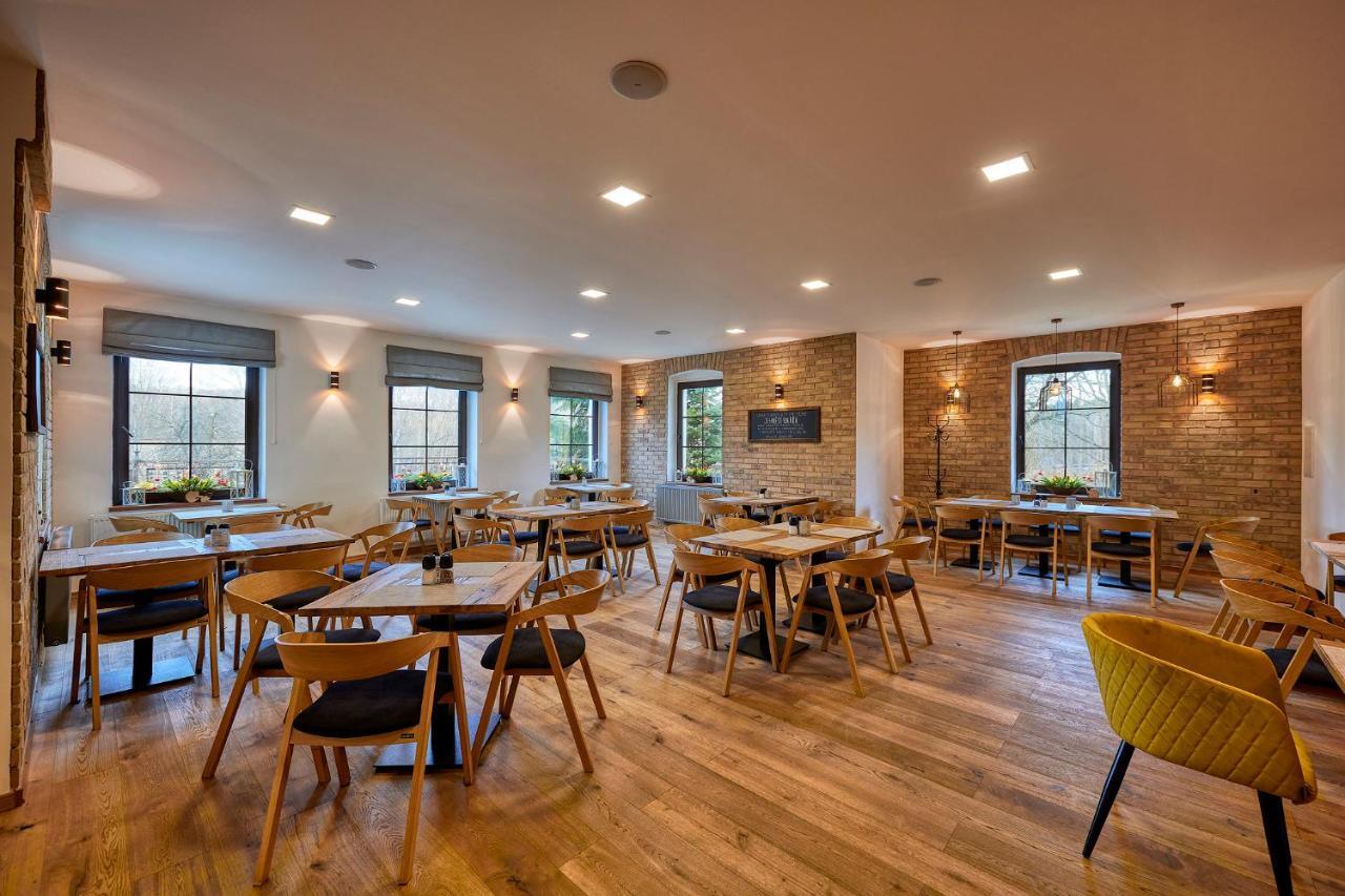 Na Rozcesti Frydlant Hotel Ngoại thất bức ảnh