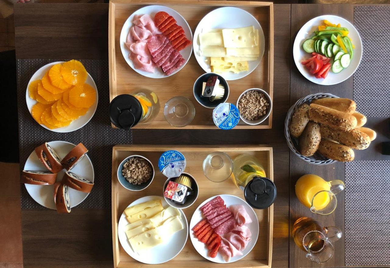 Na Rozcesti Frydlant Hotel Ngoại thất bức ảnh